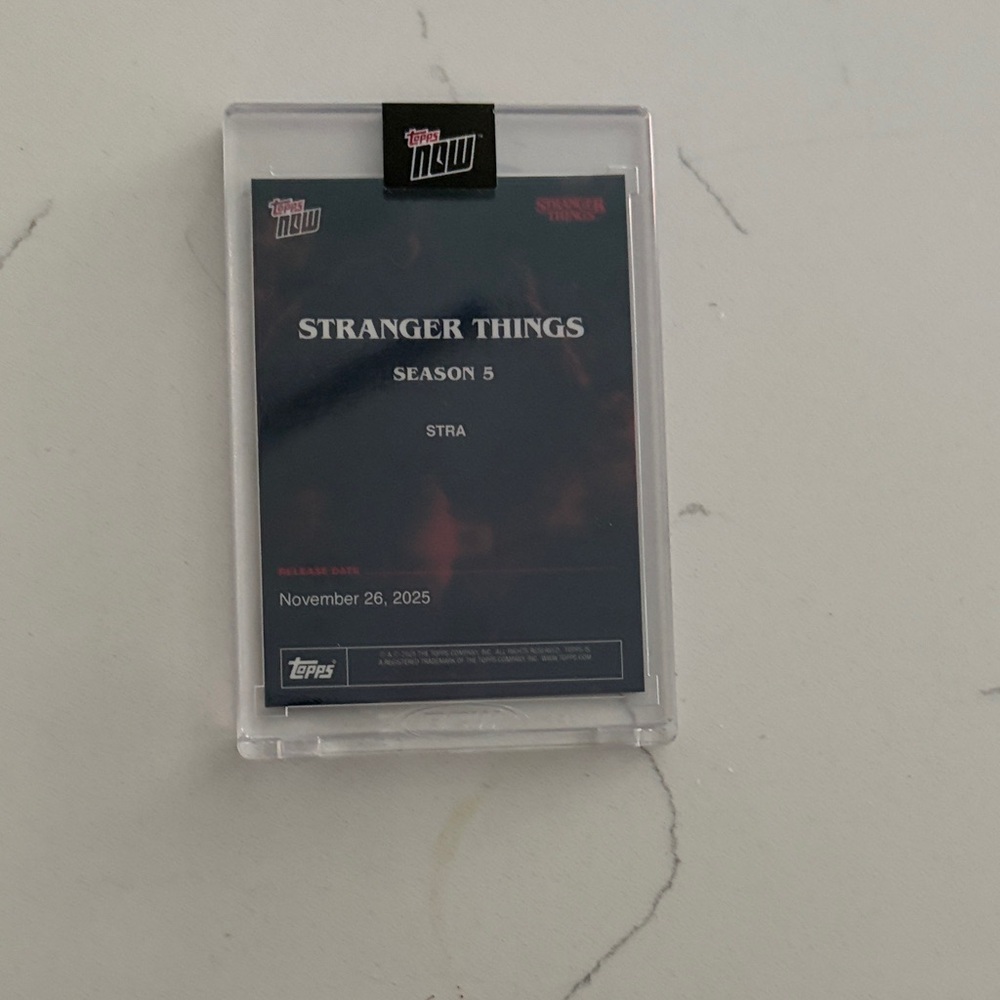 Stranger Things Collectible Card - Picture 3 of 3